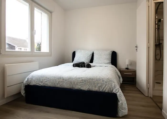 Le Quai 22 Gare D'arras - 3 Et 3 Sdb Apartment Arras